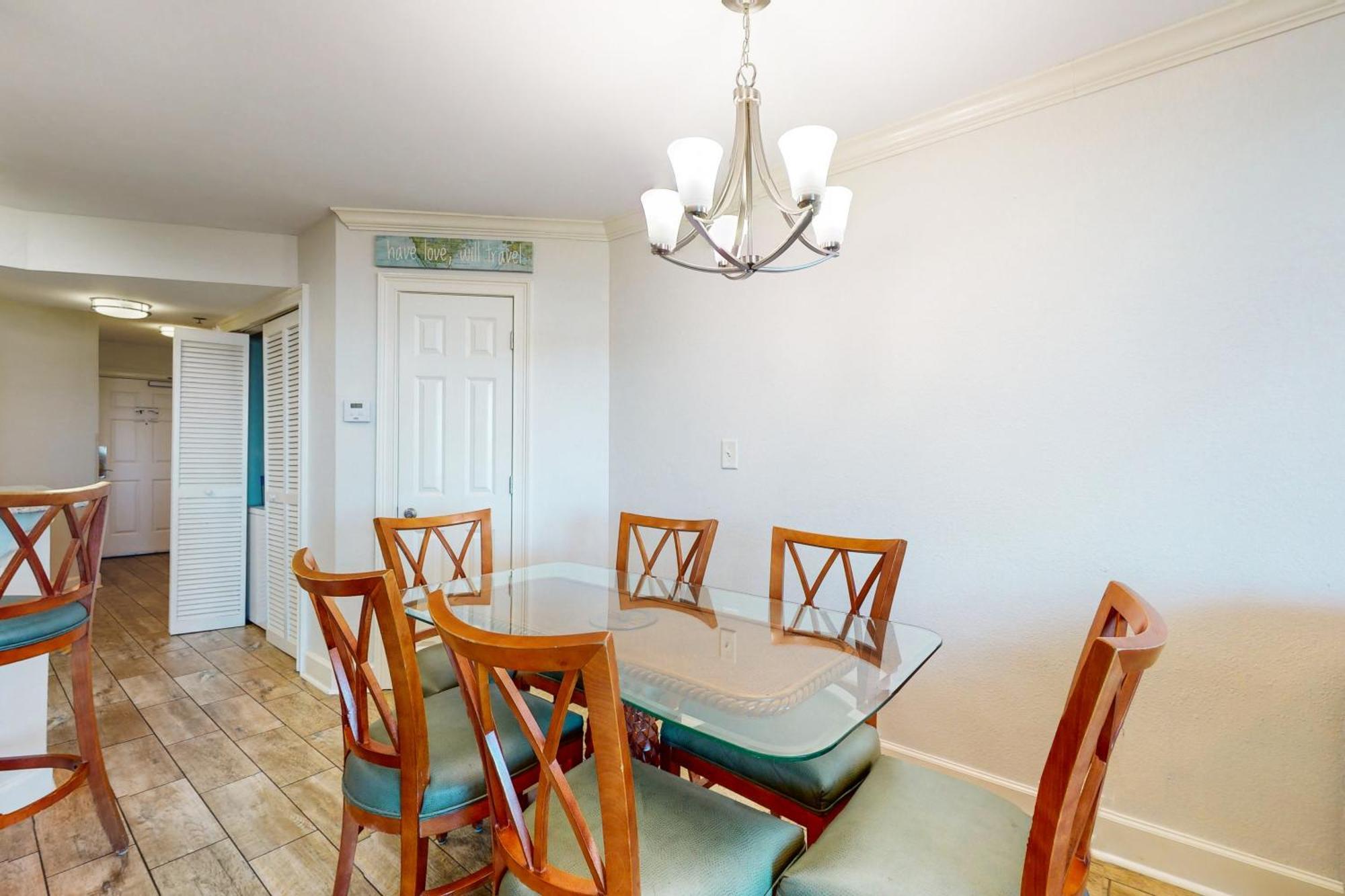 The Horizon Villa Myrtle Beach Room photo